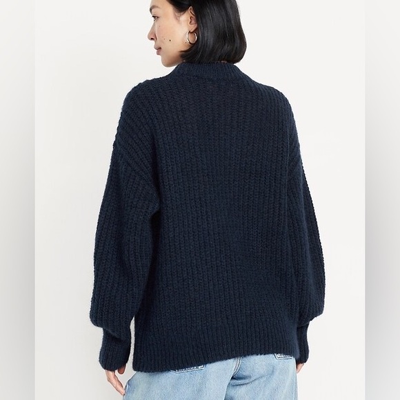 Old Navy Blue Speckled Drop Sleeve Crew Neck Sweater - Picture 2 of 7